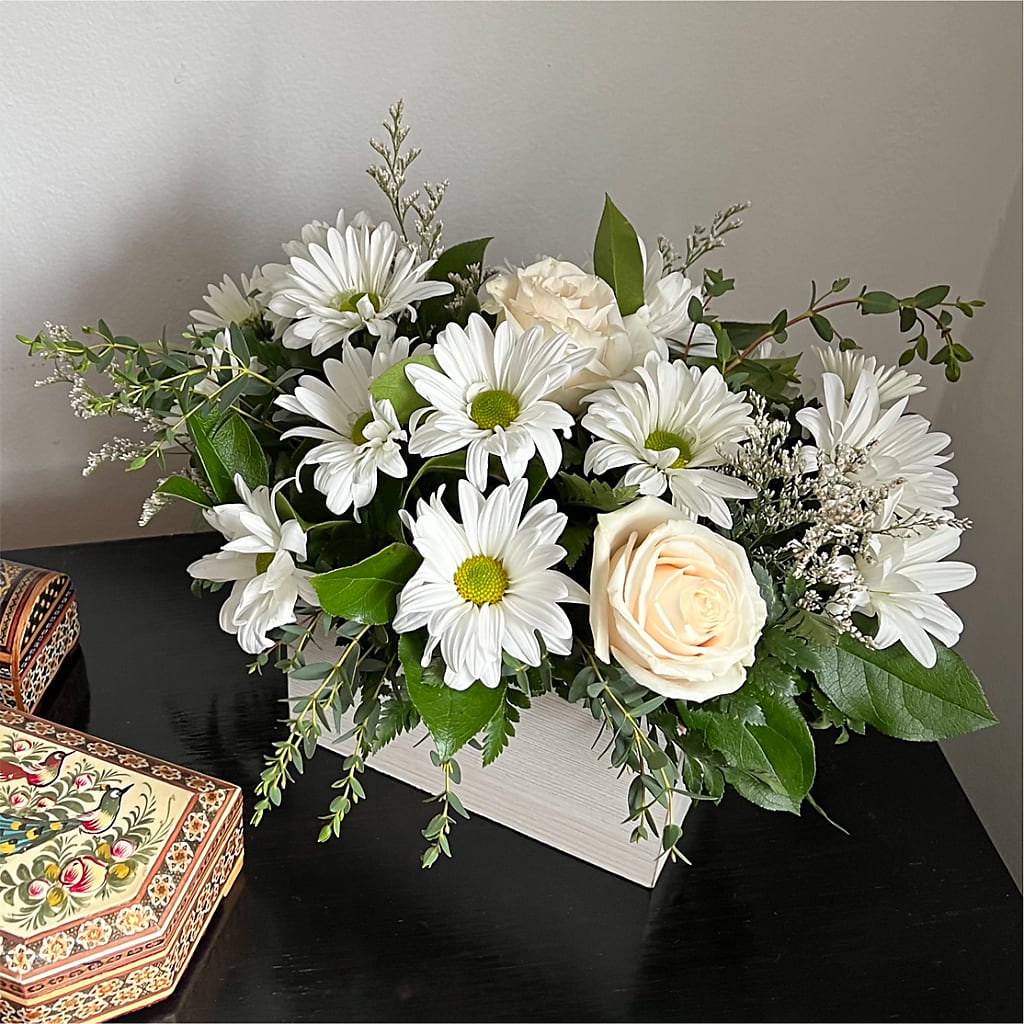 Fresh Linen Box Bouquet – As Seasons Change Down South, Foley AL