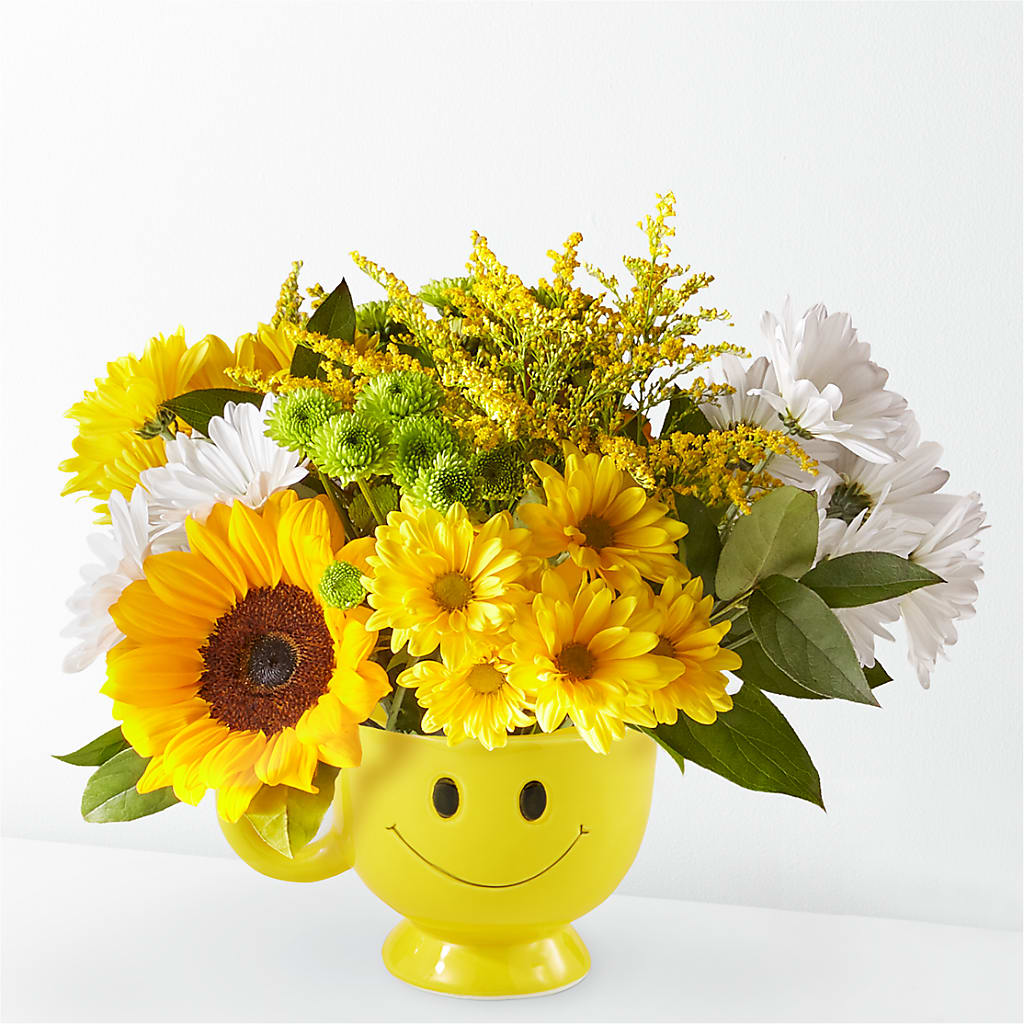 Joyful Smiles Bouquet – As Seasons Change Down South, Foley AL