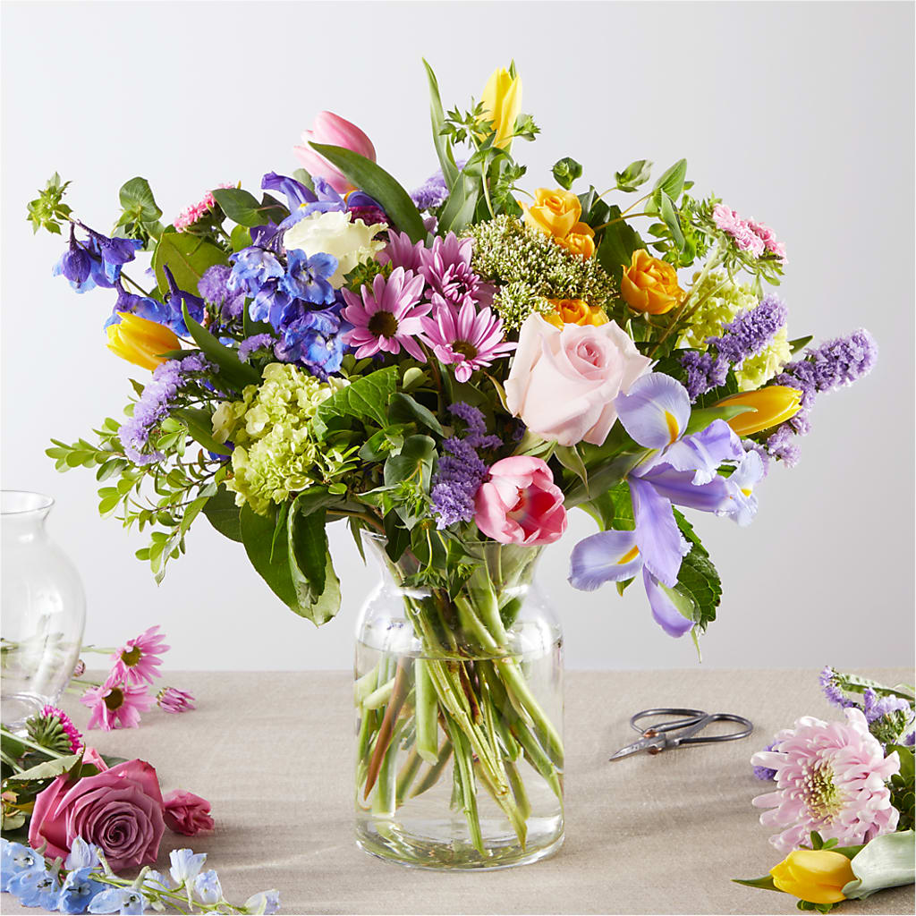 Pastel Tradition - A Florist Original – As Seasons Change Down South, Foley AL