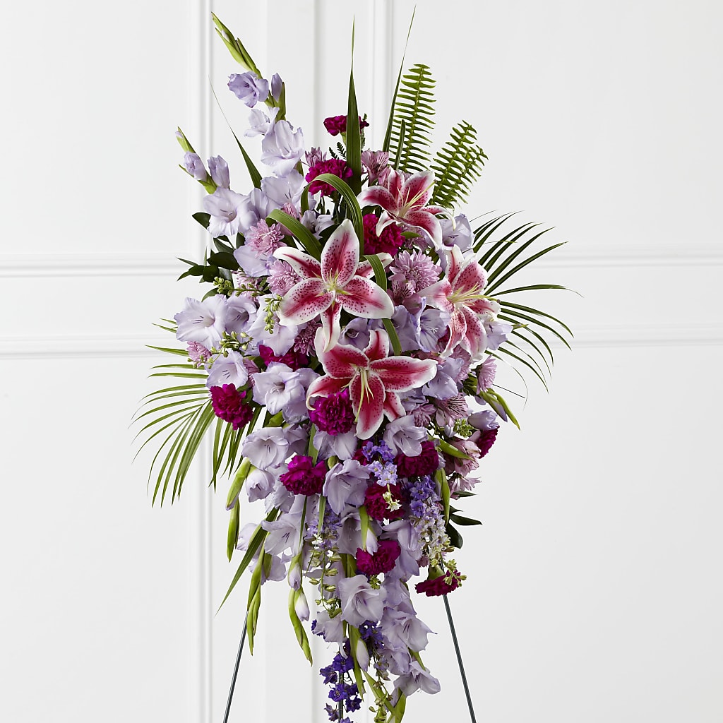 Tender Touch Standing Spray – As Seasons Change Down South, Foley AL