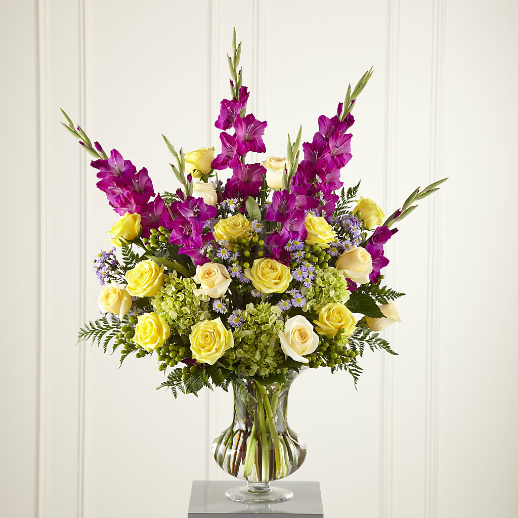 Loveliness Arrangement – As Seasons Change Down South, Foley AL