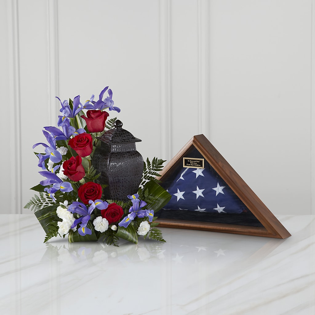 Patriotic Tribute Arrangement – As Seasons Change Down South, Foley AL