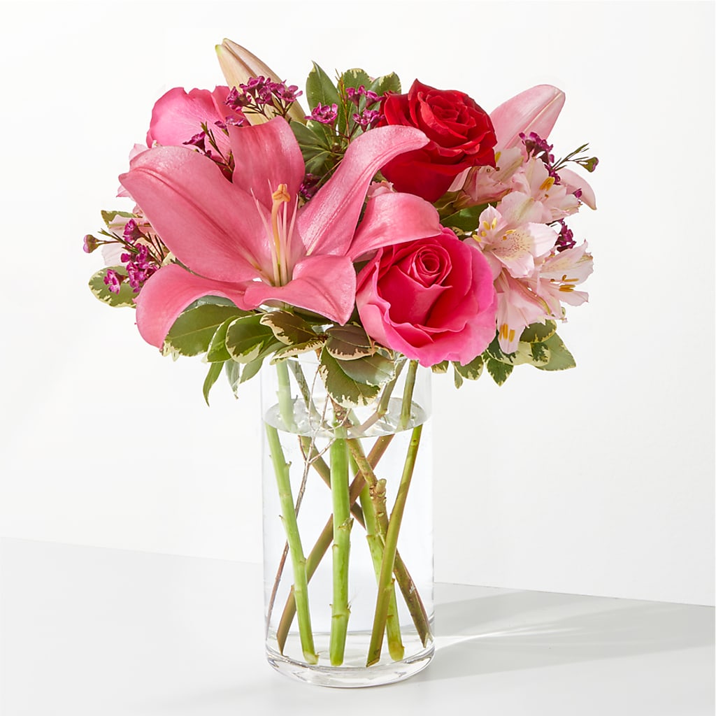 Lucky in Love Bouquet – As Seasons Change Down South, Foley AL