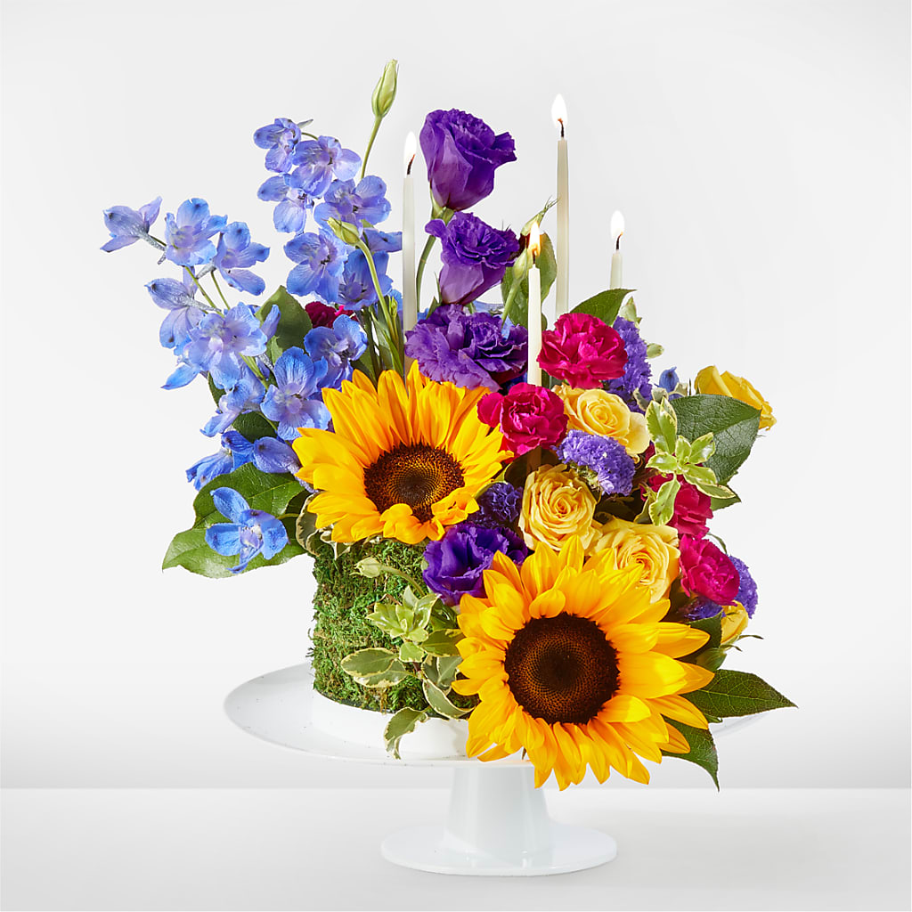 Star of the Day Floral Cake – As Seasons Change Down South, Foley AL