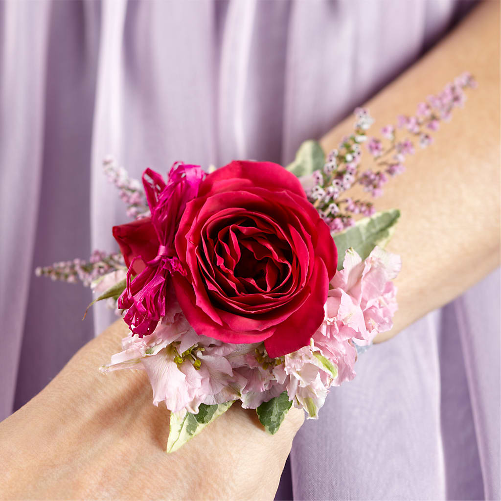 Rose Charm Corsage – As Seasons Change Down South, Foley AL