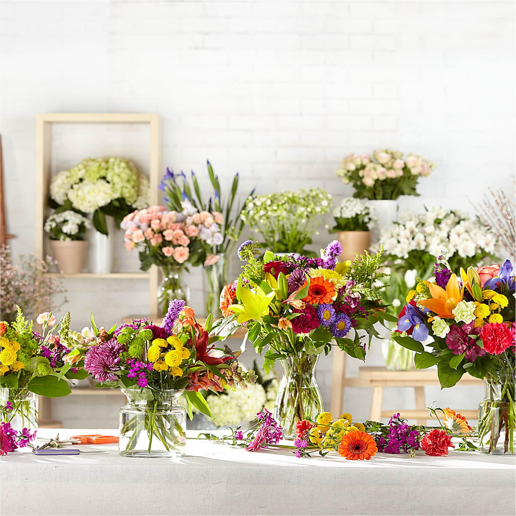 Bold & Bright – A Florist Original –  As Seasons Change Down South, Foley AL