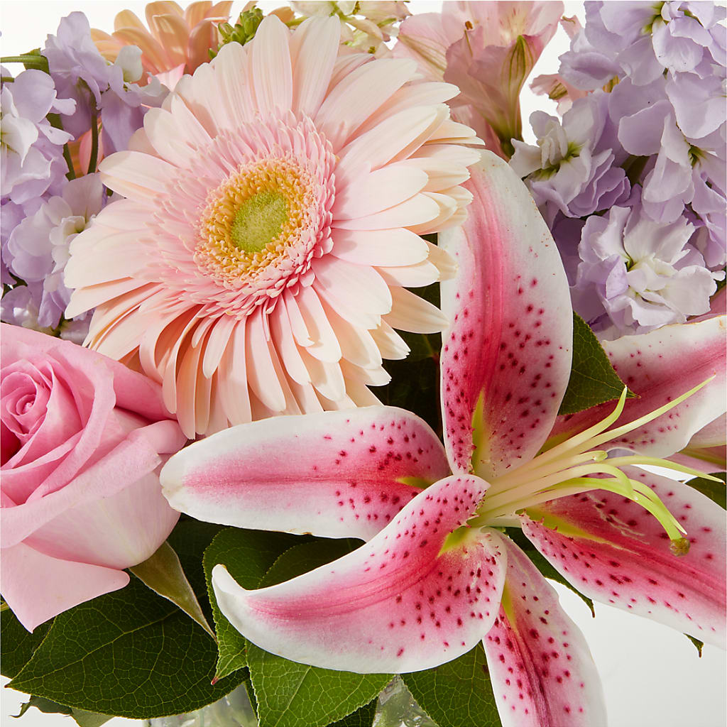 The Teahouse Bouquet –  As Seasons Change Down South, Foley AL