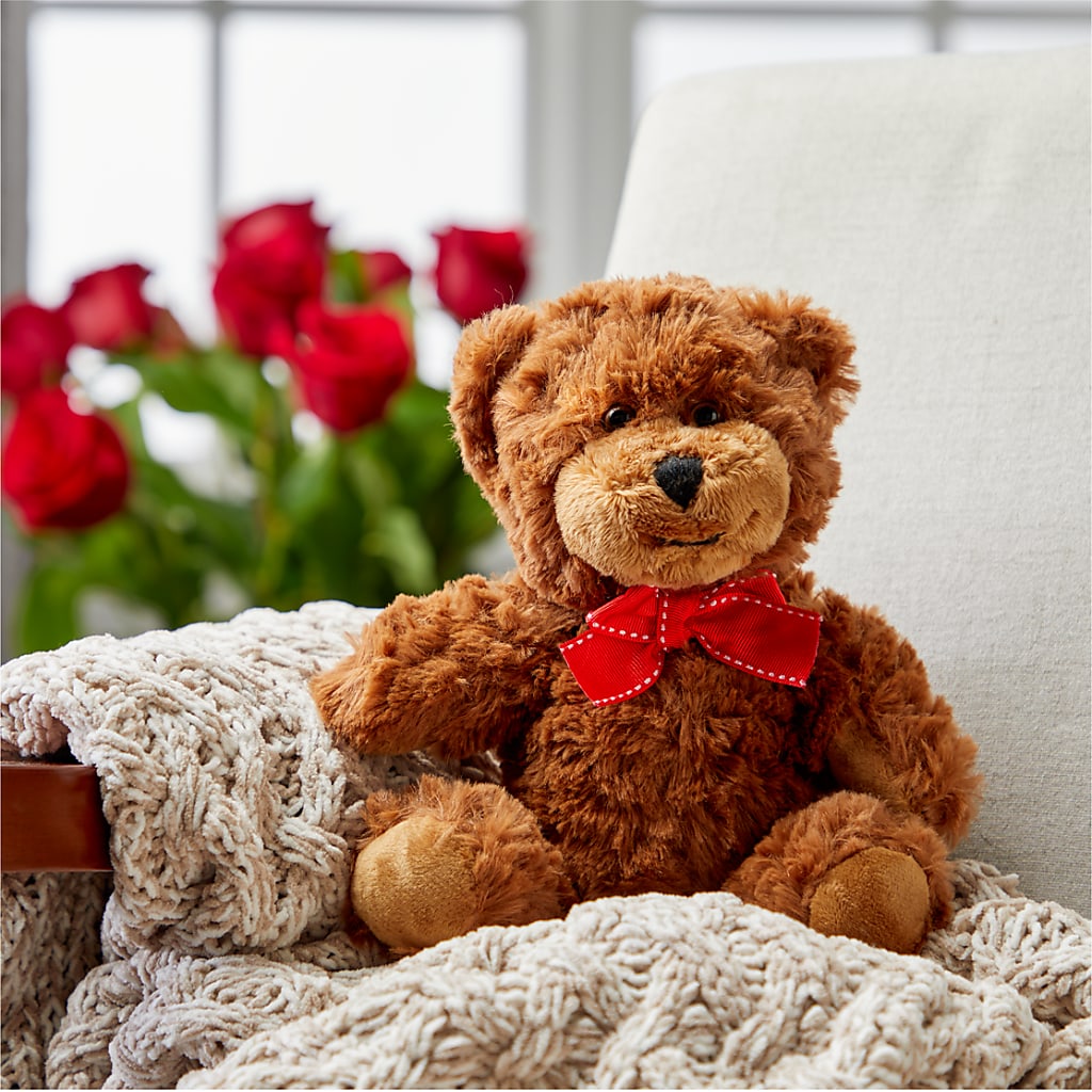 Romantic Long Stem Red Rose Bouquet Bundles –  As Seasons Change Down South, Foley AL