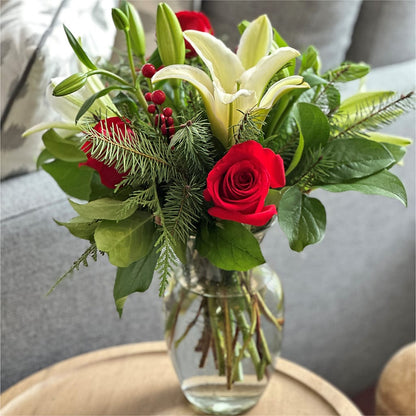 Sparkling Snowflakes Bouquet –  As Seasons Change Down South, Foley AL