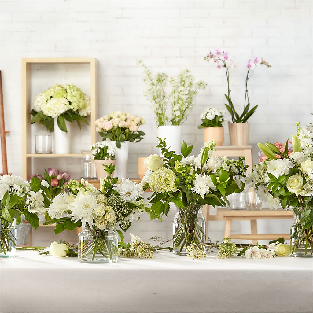 Classic Ivory – A Florist Original –  As Seasons Change Down South, Foley AL