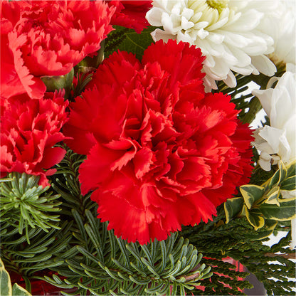 Christmas Market Bouquet –  As Seasons Change Down South, Foley AL