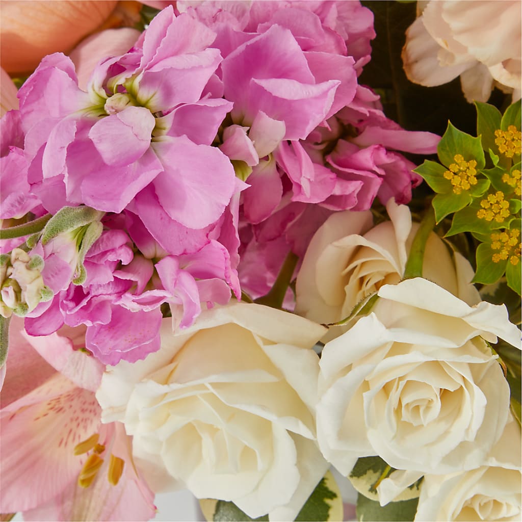 Paradise Bouquet –  As Seasons Change Down South, Foley AL