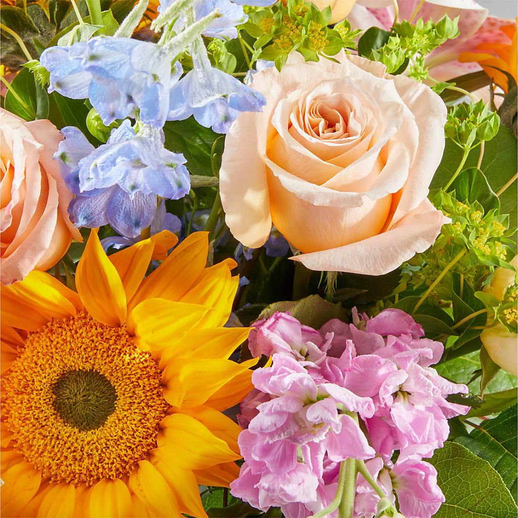 Dreamy Meadows Bouquet –  As Seasons Change Down South, Foley AL