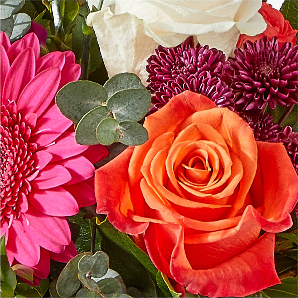 Smell the Roses Bouquet –  As Seasons Change Down South, Foley AL