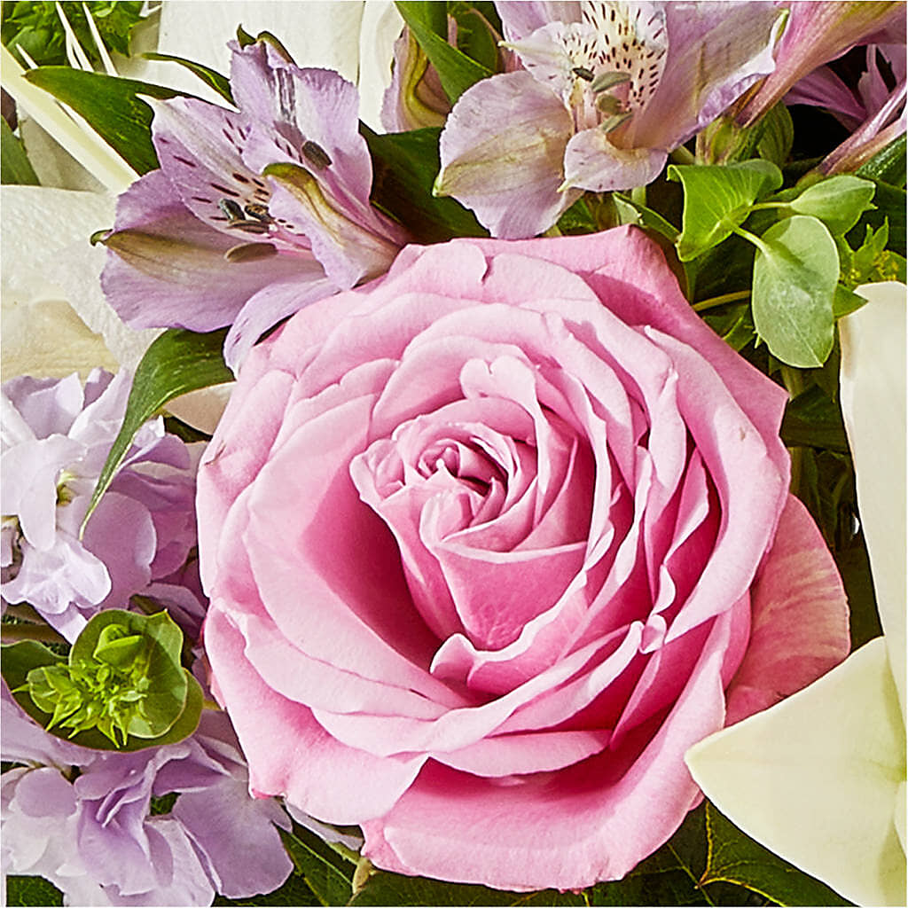 Daydreamer Bouquet –  As Seasons Change Down South, Foley AL