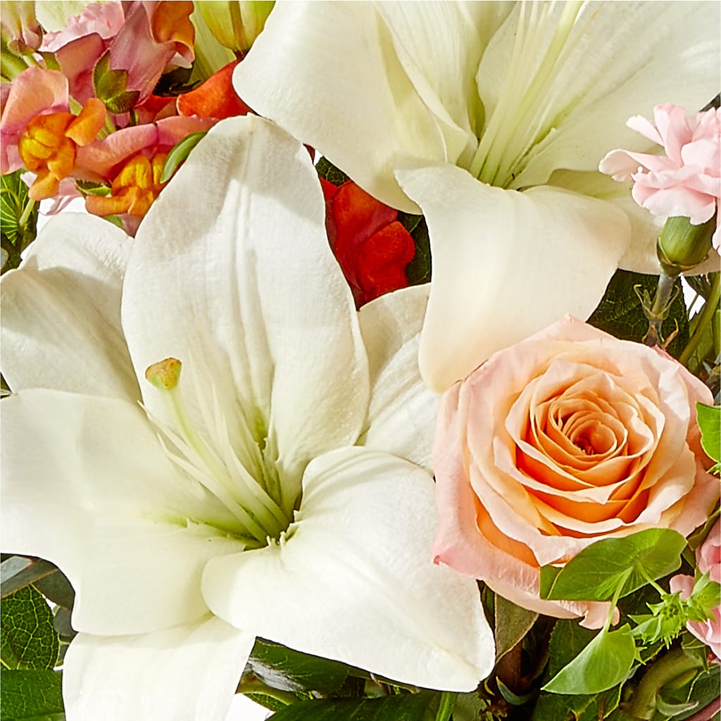 Grapefruit Splash Bouquet –  As Seasons Change Down South, Foley AL